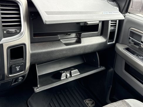 Used 2019 RAM 1500 Big Horn image 21
