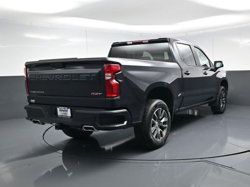 Used 2022 Chevrolet Silverado 1500 RST image 9