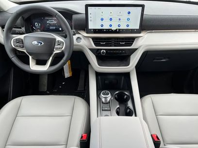 New 2026 Ford Explorer Active w/ Active Comfort Package