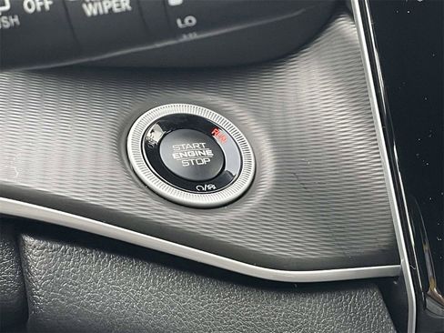 New 2025 Jeep Grand Cherokee Laredo X image 38