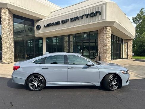 Used 2021 Honda Accord Touring image 8