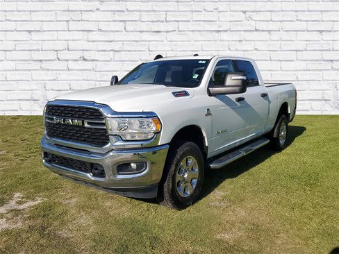 Used 2024 RAM 2500 Big Horn image 4