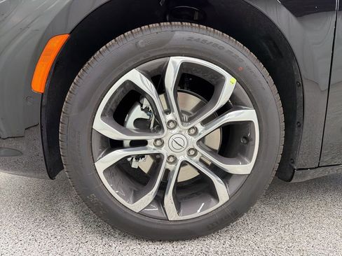 New 2026 Chrysler Pacifica Pinnacle w/ Trailer Tow Group image 10