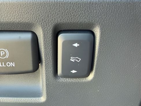 Certified 2024 Ford F150 Platinum AWD/4WD image 27