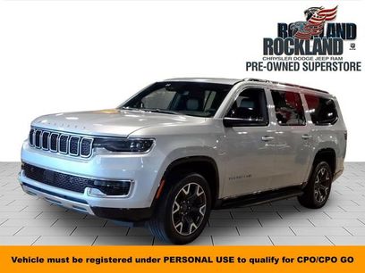 Used 2024 Jeep Wagoneer L Series III w/ Flexible Seating Group