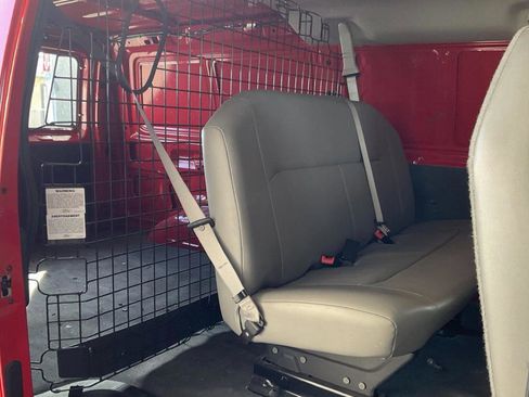 Used 2008 Ford E-350 and Econoline 350 Super Duty image 7