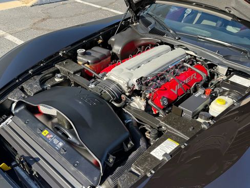 Used 2004 Dodge Viper SRT-10 image 20