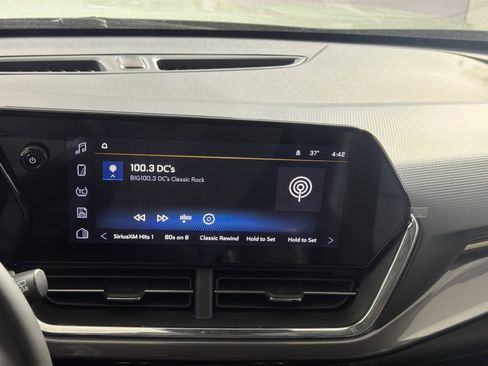 New 2026 Chevrolet Trax ACTIV image 18