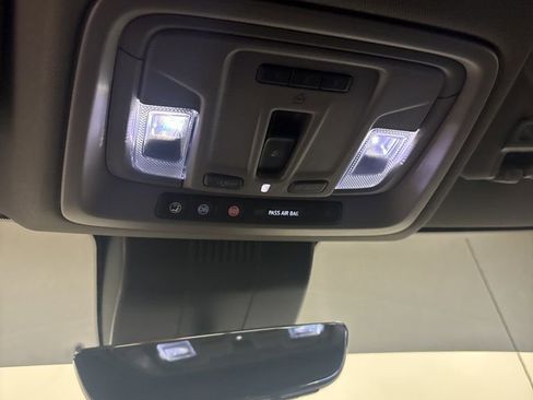 Used 2024 GMC Sierra 1500 Denali w/ Technology Package AWD/4WD image 16