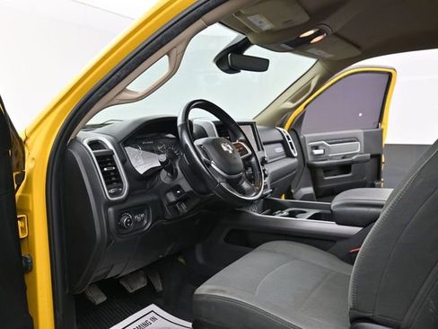 Used 2020 RAM 2500 Big Horn w/ Level 1 Equipment Group image 10