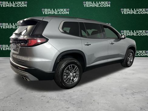 Used 2025 GMC Acadia Elevation image 6