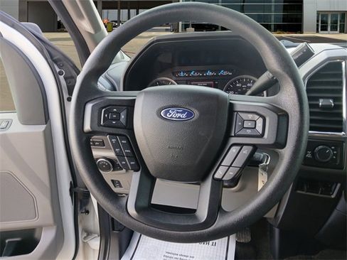 Used 2017 Ford F250 XLT w/ XLT Value Package image 12