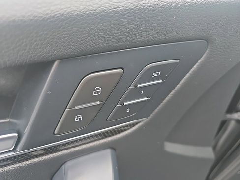 Used 2023 Audi SQ5 Premium Plus w/ Premium Plus Package image 20