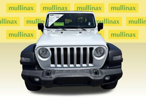 Used 2018 Jeep Wrangler Unlimited Sport S AWD/4WD image 11