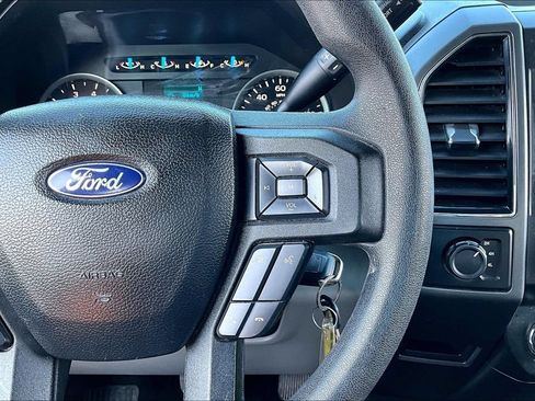 Used 2017 Ford F150 XLT AWD/4WD image 13