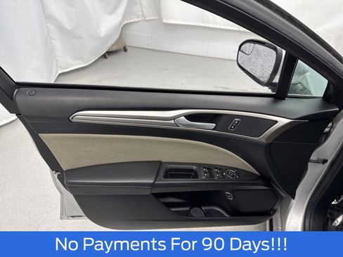 Used 2018 Ford Fusion S image 12