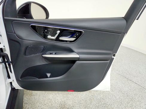 Certified 2024 Mercedes-Benz GLC 300 4MATIC w/ AMG Line image 23