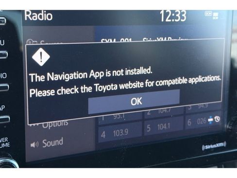 Used 2021 Toyota Corolla SE w/ Carpet Mat Package (TMS) FWD image 21