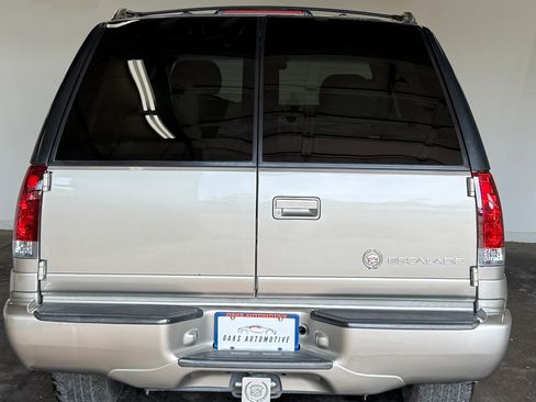 Used 2000 Cadillac Escalade Luxury image 6