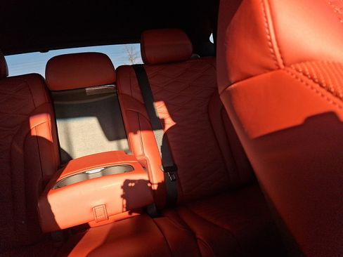 Certified 2025 Genesis GV80 3.5T e-SC image 20