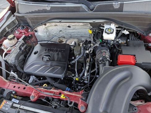 Used 2021 Chevrolet TrailBlazer RS w/ Technology Package image 35