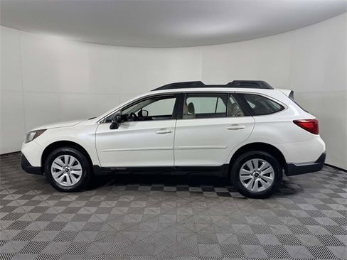Used 2019 Subaru Outback 2.5i image 11