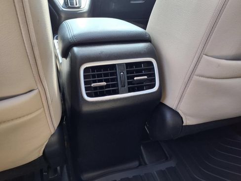 Used 2015 Honda CR-V Touring image 24