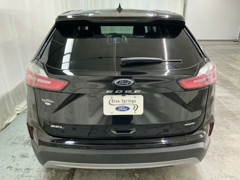 Used 2024 Ford Edge SEL AWD/4WD image 4