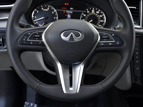 Used 2025 INFINITI QX50 Luxe image 7