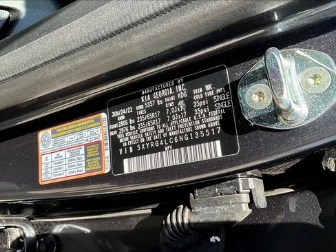 Used 2022 Kia Sorento LX image 36