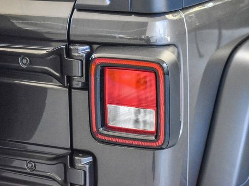 Used 2021 Jeep Wrangler Unlimited Sport image 7