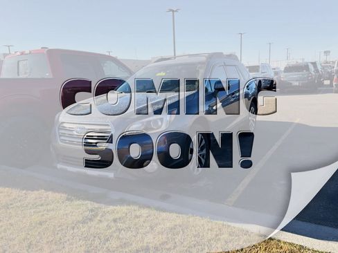 Used 2017 Subaru Outback 2.5i Limited image 1