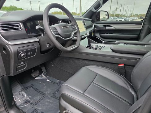 New 2026 Jeep Grand Wagoneer Limited AWD/4WD image 15