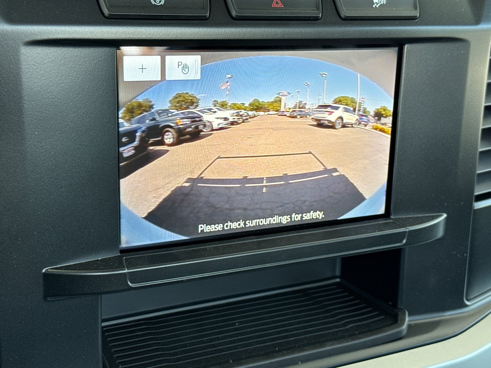 Used 2024 Ford F550 2WD Regular Cab Super Duty image 18