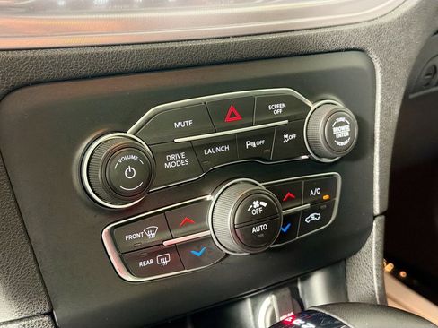 Used 2023 Dodge Charger Scat Pack w/ Navigation & Travel Group image 16