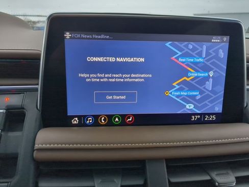 Used 2021 Chevrolet Suburban High Country image 22