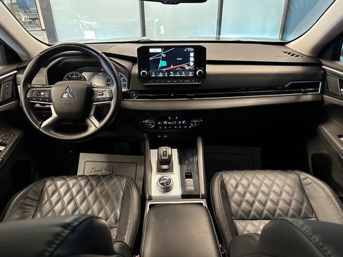 Used 2022 Mitsubishi Outlander SEL AWD/4WD image 9