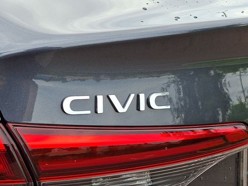 Used 2024 Honda Civic EX image 31