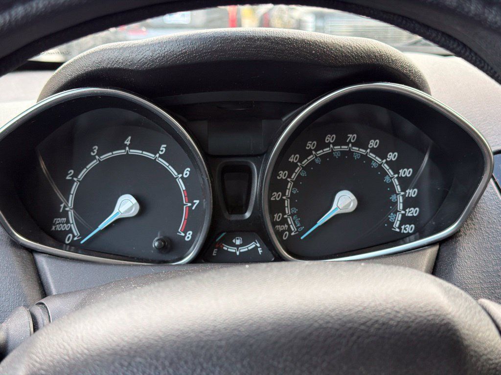 Used 2019 Ford Fiesta SE w/ Equipment Group 201A FWD image 9