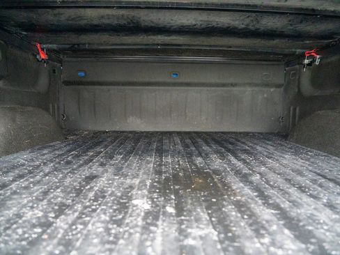 Used 2016 Chevrolet Silverado 1500 LTZ image 27