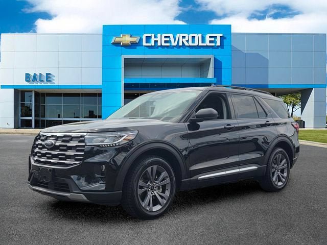 Used 2025 Ford Explorer Active w/ Active Comfort Package AWD/4WD image 7