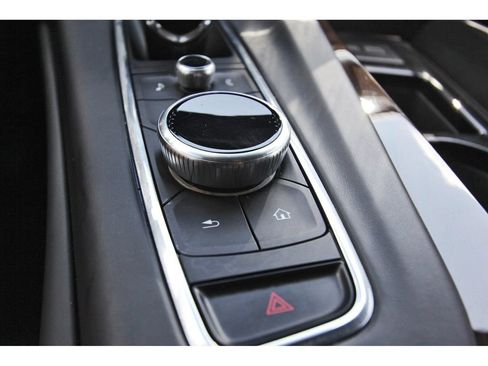 Certified 2024 Cadillac Escalade Sport Platinum AWD/4WD image 27