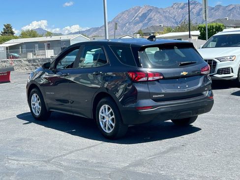 Used 2022 Chevrolet Equinox LS AWD/4WD image 7