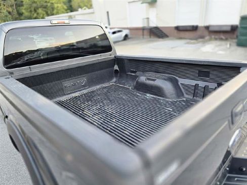 Used 2016 Ford F350 XLT w/ XLT Value Package image 5