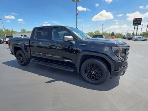 Certified 2023 GMC Sierra 1500 Elevation w/ LPO, Elevation Black Package AWD/4WD image 2