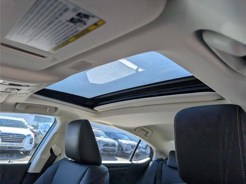 Used 2023 Lexus ES 350 w/ Premium Package image 30