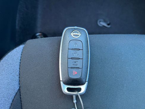 Used 2025 Nissan Versa SV image 21