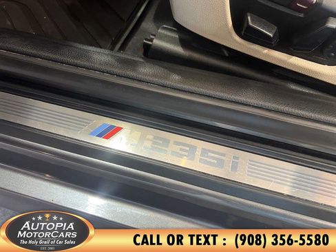 Used 2015 BMW M235i Convertible image 17