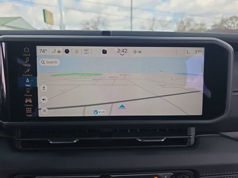 New 2026 Jeep Wrangler Unlimited Sahara AWD/4WD image 24