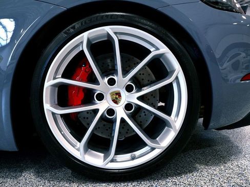 Used 2023 Porsche 718 Boxster Spyder image 34